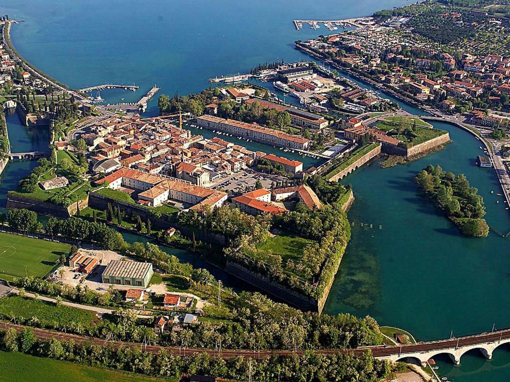 Sk Home Peschiera del Garda Eksteriør billede